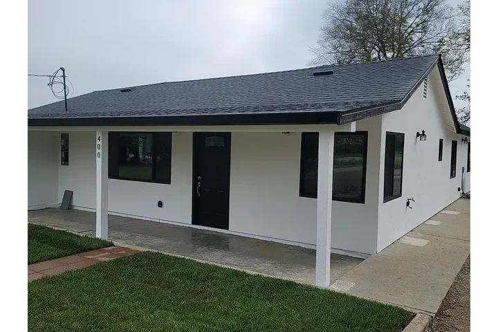 $1250 : Discover this brand-new 3-bed image 2