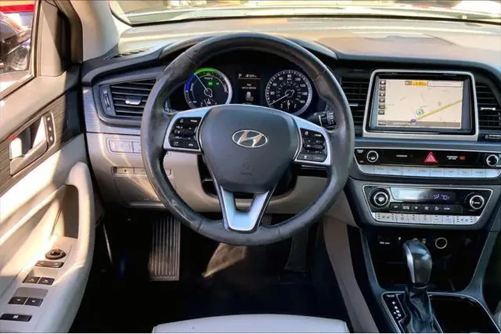 $15747 : Hyundai SONATA Hybrid 2018 L image 6