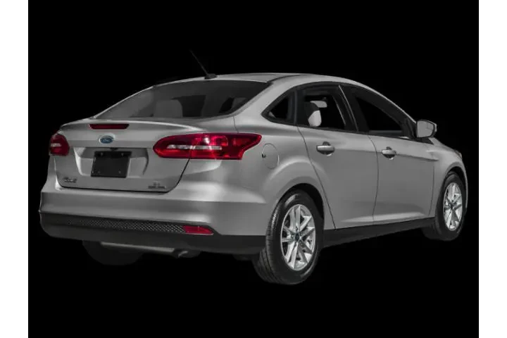 $9680 : Ford Focus 2018 SE 4dr Sedan image 2