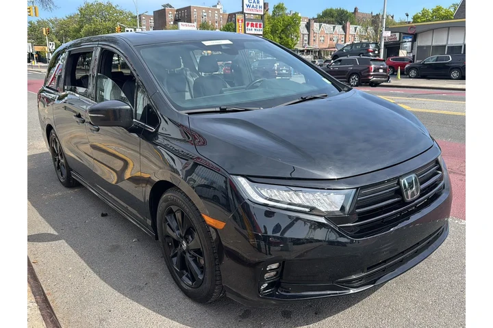 $33990 : Honda Odyssey 2024 Sport 4dr image 9