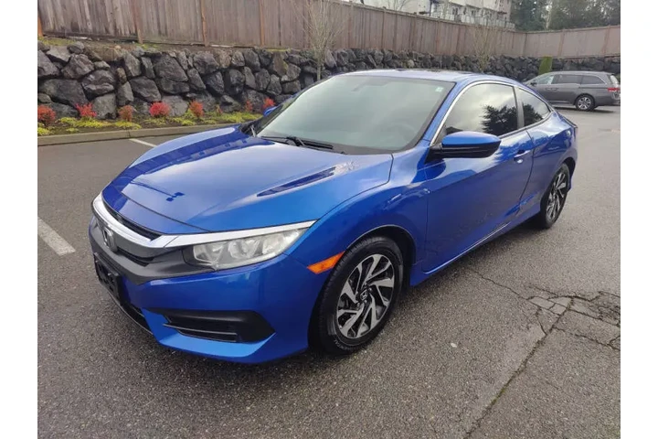 $11900 : 2017 Civic LX-P image 3