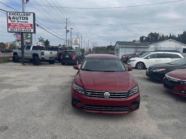 $9297 : 2017 Passat 1.8T R-Line image 3