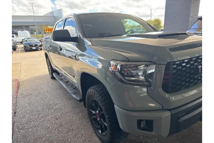 $39976 : Toyota Tundra 2021 4x4 TRD P image 4