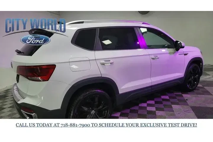 $21288 : Volkswagen Taos 2024 SE 4dr image 7