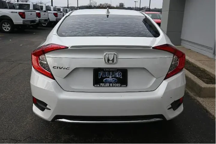 $18488 : Honda Civic 2020 EX 4dr Seda image 4