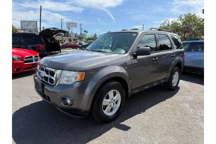 2012 Escape XLT image 5