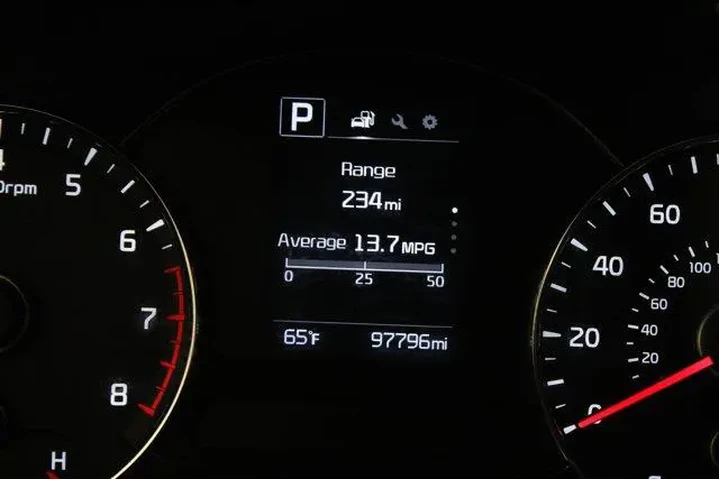 $12909 : Kia Forte 2017 LX 4dr Sedan image 10