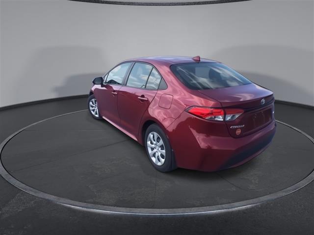 $21900 : PRE-OWNED 2022 TOYOTA COROLLA image 7