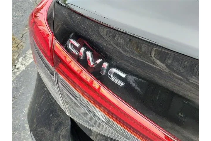 $18990 : Honda Civic 2022 LX 4dr Seda image 4