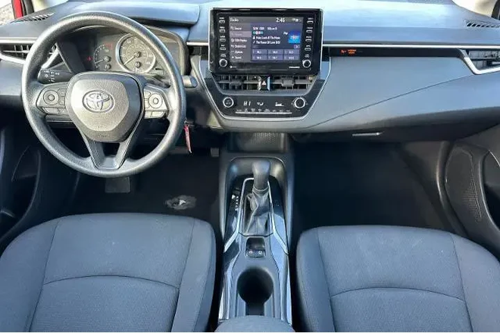 $17294 : Toyota Corolla 2021 LE 4dr S image 3