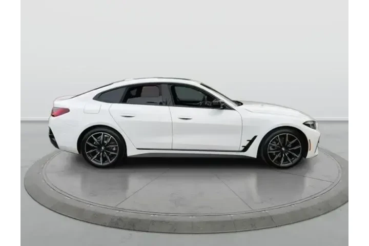 $39795 : BMW 4 Series 2025 AWD 430i x image 6