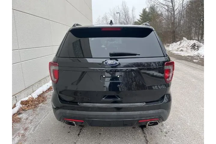 $16000 : Ford Explorer 2017 AWD Sport image 9