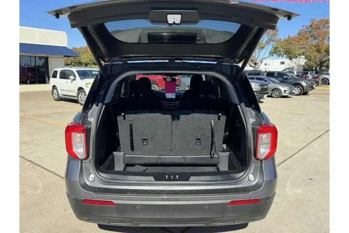 $27139 : Ford Explorer 2021 XLT 4dr S image 8