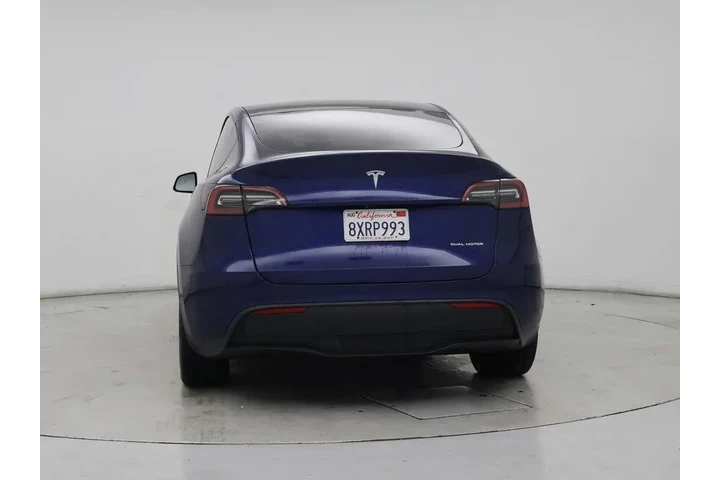 $27998 : Tesla Model Y 2021 AWD Long image 6