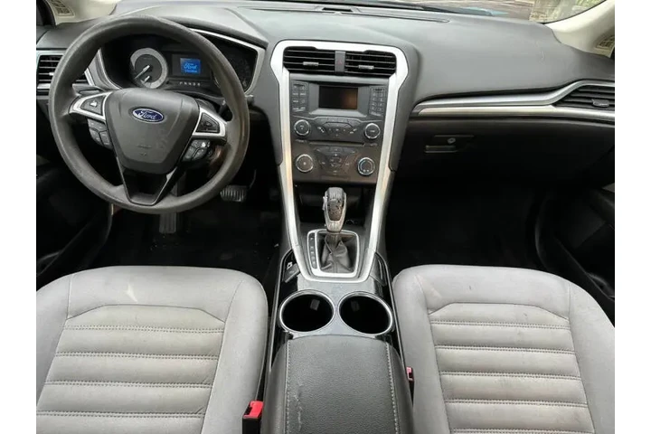$4000 : 2013 Fusion S image 5
