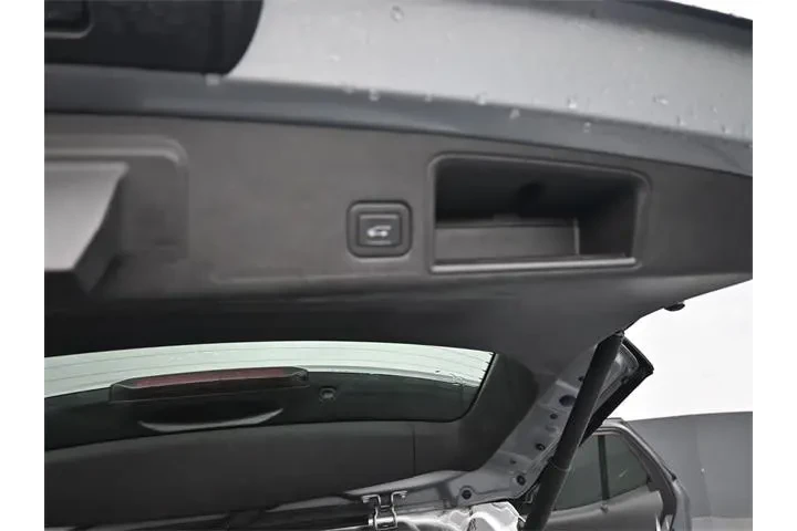 $20999 : GMC Terrain 2024 AWD SLT 4dr image 7