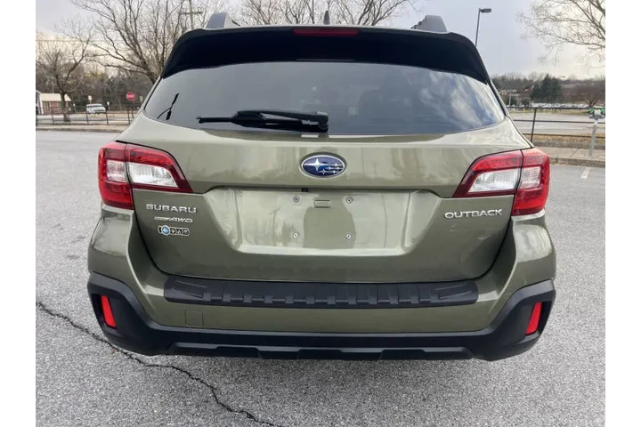 $10900 : 2018 Outback 2.5i Premium image 7