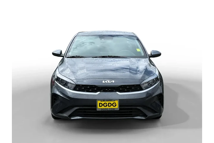 $16773 : Kia Forte 2024 LXS 4dr Sedan image 8