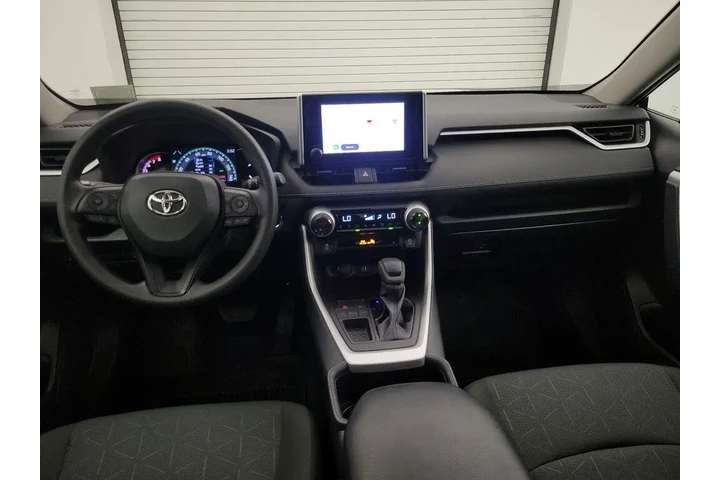 $28998 : Toyota RAV4 2023 XLE 4dr SUV image 9