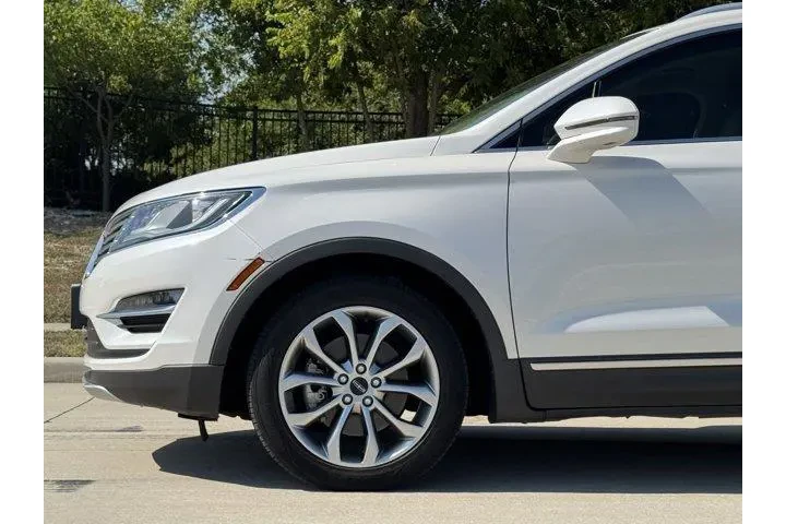 Lincoln MKC 2018 Select 4dr image 4