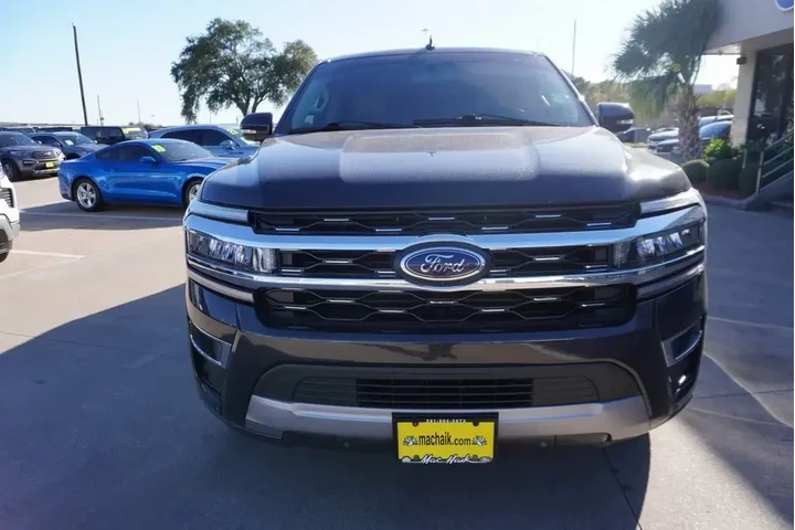 $39988 : Ford Expedition MAX 2023 4x2 image 2