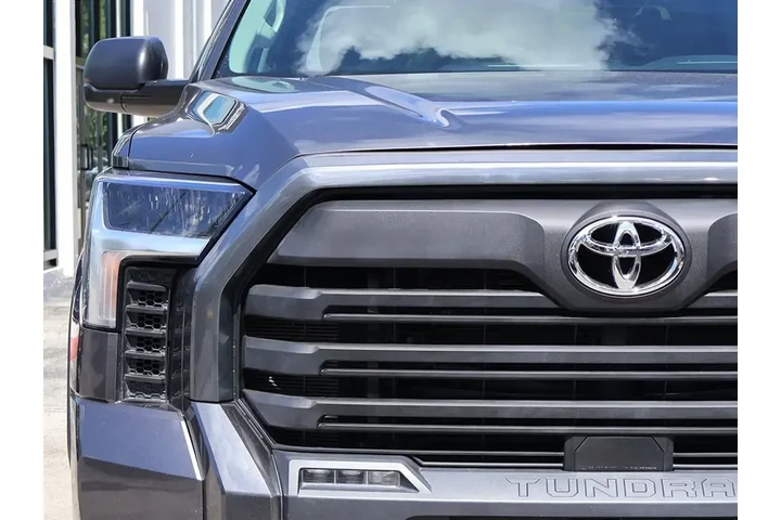 $36490 : Toyota Tundra 2023 4x4 SR5 4 image 10