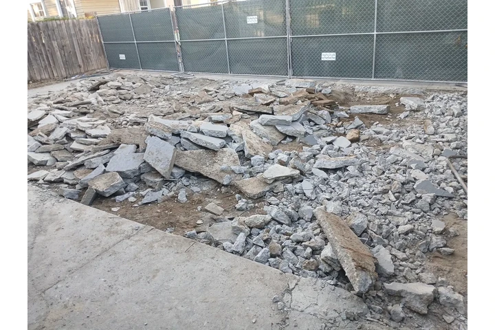 Electricista y demolición image 2