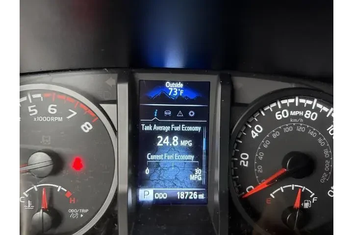 $26689 : Toyota Tacoma 2023 4x2 SR 4d image 6