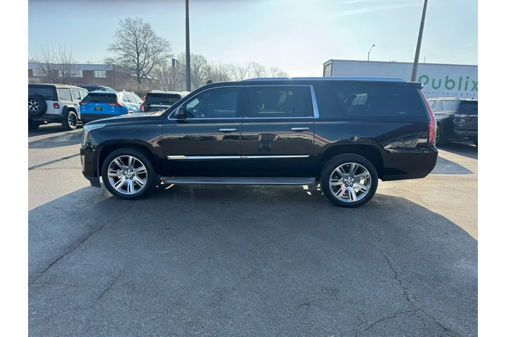$13980 : 2015 Escalade ESV 4WD 4dr Lux image 4