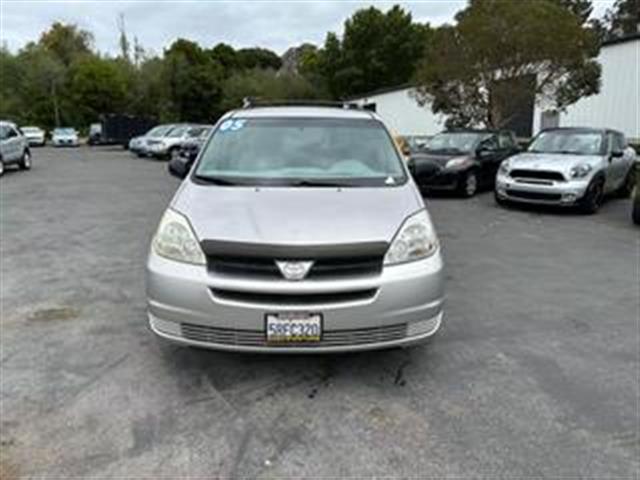 $6999 : 2005 TOYOTA SIENNA image 2