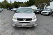 $6999 : 2005 TOYOTA SIENNA thumbnail