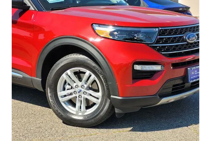 $34760 : Ford Explorer 2023 AWD XLT 4 image 6