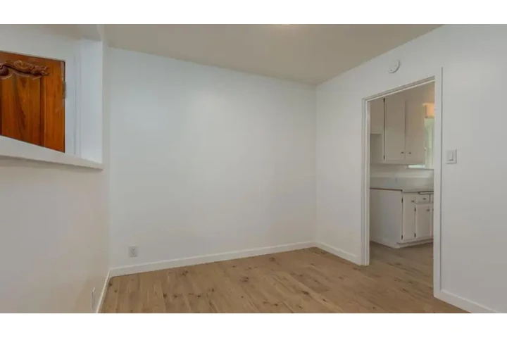 $1450 : Available 1Bedroom Apt image 4