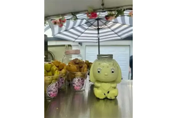 WAFFLES & BOBA TEA image 2