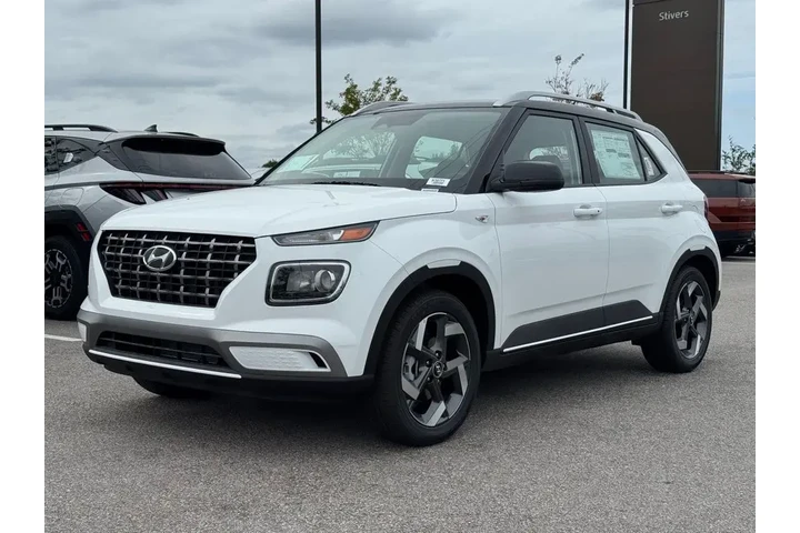 $24327 : Hyundai VENUE 2026 SEL 4dr C image 6