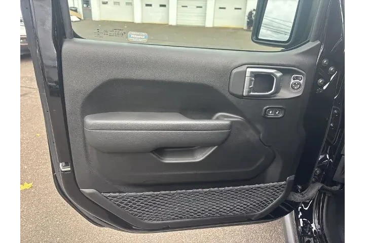 $35890 : Jeep Wrangler 2023 4x4 Rubic image 10