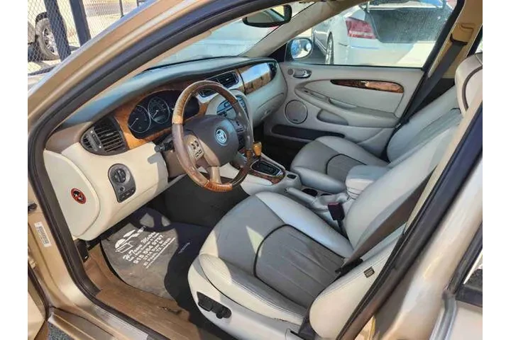 $3500 : 2005 X-Type image 5