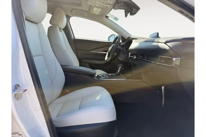 $32000 : Mazda CX-30 2025 AWD 2.5 S P image 3