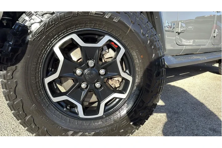 $30867 : Jeep Gladiator 2020 4x4 Over image 9