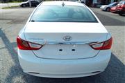 $10995 : 2011 Sonata thumbnail