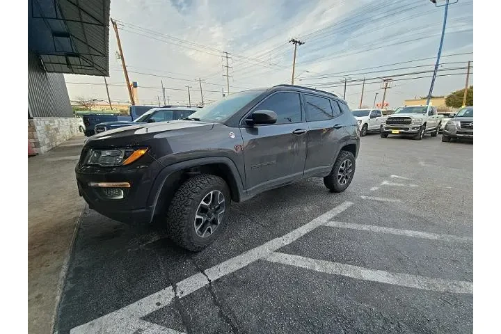 $17998 : Jeep Compass 2020 4x4 Trailh image 1