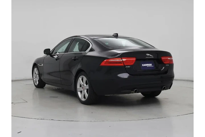 $14998 : Jaguar XE 2017 25t Prestige image 2