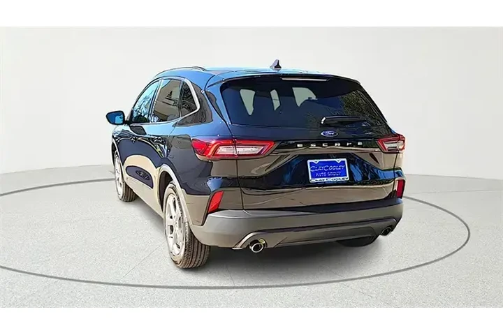 $21979 : Ford Escape 2025 ST-Line 4dr image 6