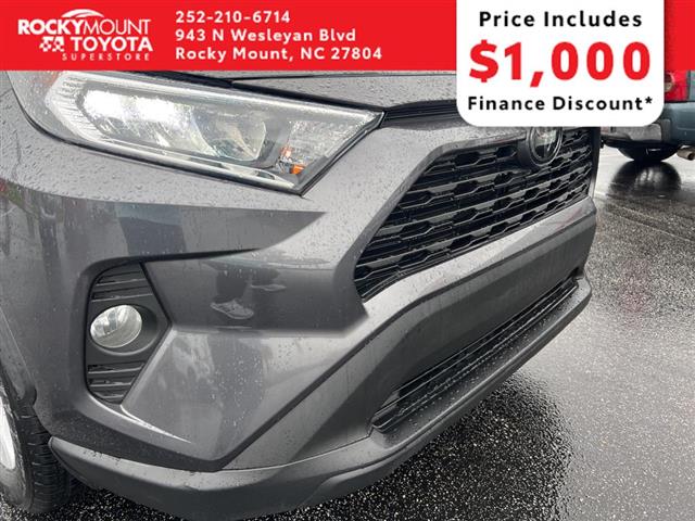 $21989 : PRE-OWNED 2019 TOYOTA RAV4 XLE image 9