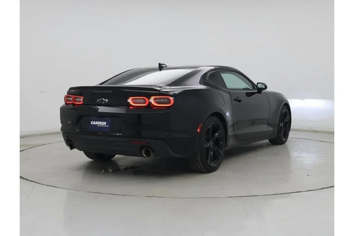 $39998 : Chevrolet Camaro 2023 LT1 2d image 8