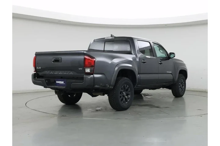 $33998 : Toyota Tacoma 2023 4x4 SR5 V image 8