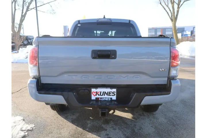 $37877 : Toyota Tacoma 2021 4x4 TRD P image 8