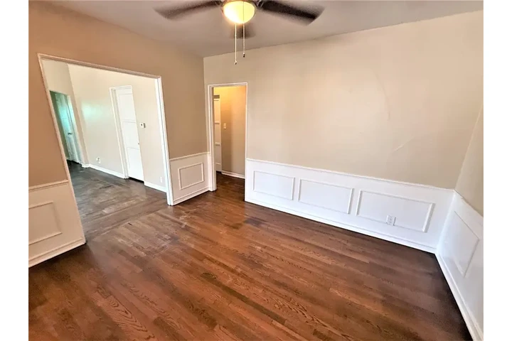 $1980 : 3Bed/2Bath image 5