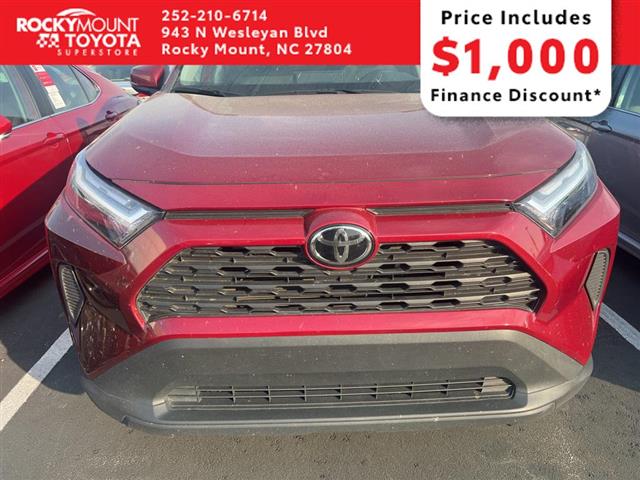 $24790 : PRE-OWNED 2022 TOYOTA RAV4 XLE image 4
