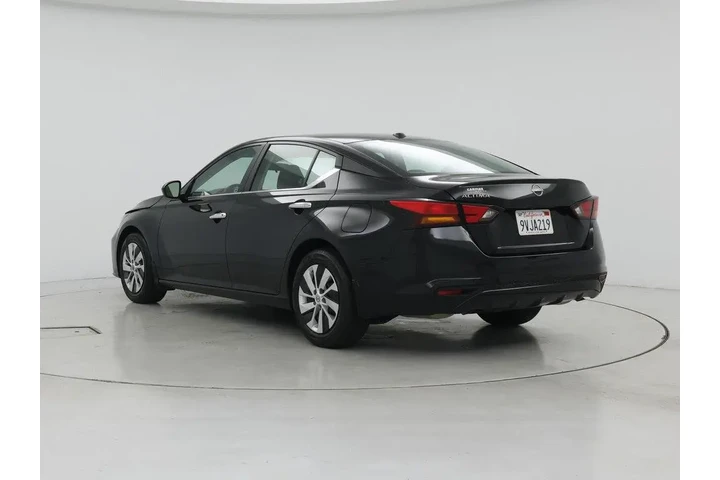 $24998 : Nissan Altima 2025 2.5 S 4dr image 2